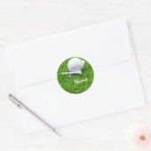 Sticker Rond Boule de golf et tee sur gazon vert (Enveloppe)