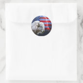 Sticker Rond Buffle Blanc Avec Drapeau Américain Et Éclair (Sac)
