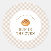 Sticker Rond Bun In The Oven Cinnamon Roll Baby Shower  (Devant)