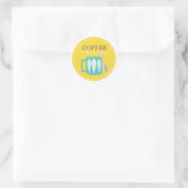Sticker Rond Café - un câlin dans une Mug (Sac)