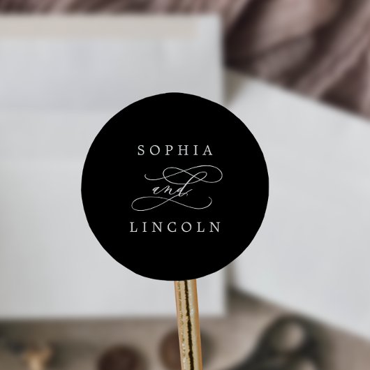 Sticker Rond Calligraphie romantique Enveloppe Mariage noir sce