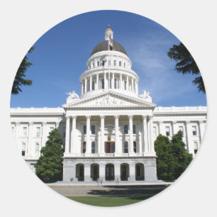 Sticker Rond Capitol Majesty : L'icône intemporelle de Sacramen