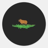 Sticker Rond Capybara On Crocodile Capy Alligator Rodent Men Wo (Devant)