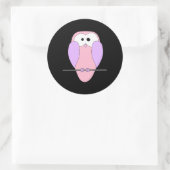 Sticker Rond Caricature de la chouette. Rose (Sac)