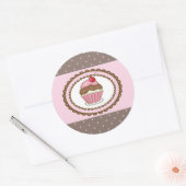 Sticker Rond Carte d'anniversaire avec cupcake (Enveloppe)