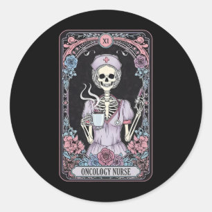 Sticker Rond Carte de tarot d'infirmière en oncologie squeletti