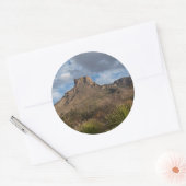 Sticker Rond Casa Grande Peak, Bassin de Chisos, Big Bend (Enveloppe)