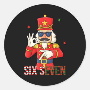 Sticker Rond Casse-noisette 67 Six Sept Noël Mème Humour Hommes