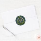 Sticker Rond Céltic Trinity Knot Et Clan MacKenzie Tartan (Enveloppe)