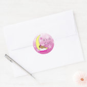 Sticker Rond C'est une fille, une petite fille sur la lune Mage (Enveloppe)