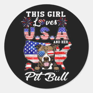 Sticker Rond Cette fille aime les États-Unis et le chien du 4 j