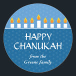 Sticker Rond Chanukah Menorah<br><div class="desc">Prix du meilleur d'aujourd'hui - 14 septembre 2010 Allumez la menorah et partagez votre joie sur Chanukah. Une carte photographique qui met en valeur vos proches couronnés par une menorah Chanukah, illuminée. Tout le texte est personnalisable et s'assied contre des panneaux de couleur royale et bleu clair avec un motif...</div>