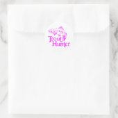STICKER ROND CHASSE DE FILLE TROUT (Sac)