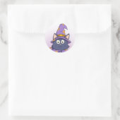 Sticker Rond Chat Assistant noir avec Casquette violet (Sac)