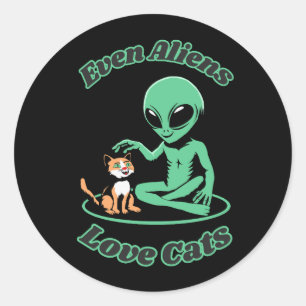 Sticker Rond Chat Avec Alien. Amitié adorable. Meilleures relat