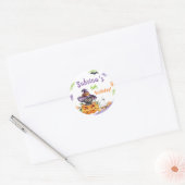 Sticker Rond Chat en sorcière, fête d'anniversaire, tout âge (Enveloppe)