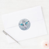 Sticker Rond Chat Fluffy aux Yeux Bleus (Enveloppe)