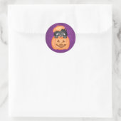 Sticker Rond Chat mignon dans une Halloween violet Citrouille (Sac)