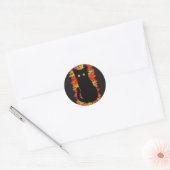 Sticker Rond Chat noir, Feuilles d'automne motif, Halloween amu (Enveloppe)