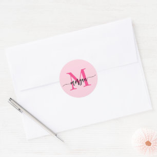 Sticker Rond Chaud rose moderne Script Girl Monogramme Nom
