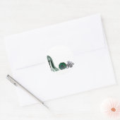 Sticker Rond Chaussure de stiletto vert et art rose (Enveloppe)