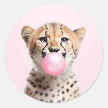 Cheetah soufflant rose bulle gomme jouant