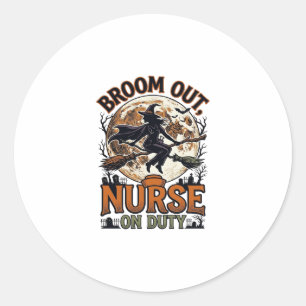 Sticker Rond Chemise d'infirmière Halloween Dessin de balai de
