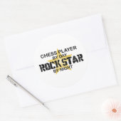 Sticker Rond Chess Player Rock Star par nuit (Enveloppe)
