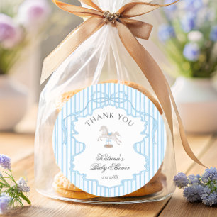 Sticker Rond Cheval à bascule noeud bleu Baby Shower Merci