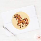 Sticker Rond Cheval Brun Animé Se Cabrant (Enveloppe)