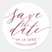 Sticker Rond Chic Script Wedding Enregistrer La Date (Devant)
