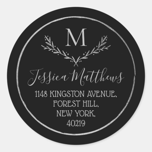 Sticker Rond Chic Silver Foil Wreath Monogramme Adresse de reto (Devant)