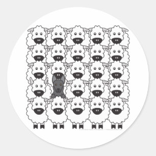 Sticker Rond Chien berger allemand dans le mouton