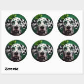 Sticker Rond Chien dalmate en tenue de la Saint Patrick (Feuille)
