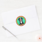 Sticker Rond Chien de dessin animé joyeux (Enveloppe)