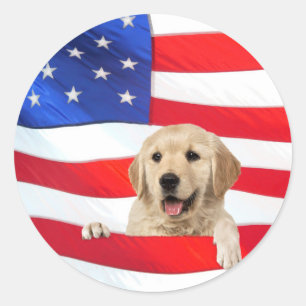Sticker Rond Chien de Golden Retriever sur le drapeau