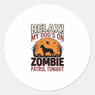 Sticker Rond Chien de patrouille zombie Halloween Gravure vinta