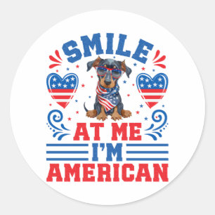 Sticker Rond Chien Dobermann Patriotique Pour 4 juillet