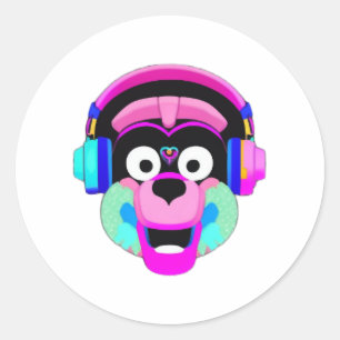 Sticker Rond Chien portant un casque et s'amuser