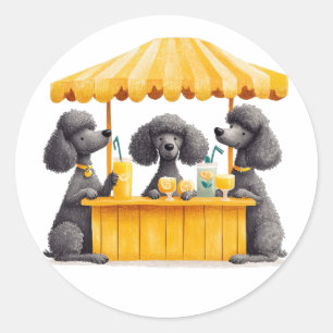 Sticker Rond Chiens De Poodle Standard Avec Un Socle De Lemonad