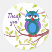 Sticker Rond Chouette endormie mignonne sur un arbre dessin ani (Devant)