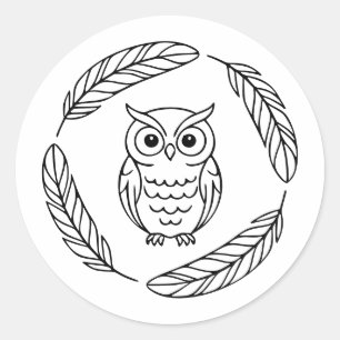 Sticker Rond Chouette folklorique en ligne entourée de plumes