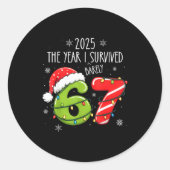 Sticker Rond Christmas 2025 The Year I Barely Survived Six Seve (Devant)