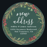 Sticker Rond Christmas Greenery Nous avons déménagé Nouveau éti<br><div class="desc">Christmas greenery nous avons déplacé les étiquettes d'adresse de retour de faire-part mobiles : faites connaître à vos amis et votre famille votre nouvelle adresse avec ces étiquettes d'adresse de retour chic, moderne et simple. Ajoutez simplement vos noms et votre adresse en calligraphie élégante blanche et typographie élégante sur un...</div>