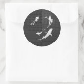 Sticker Rond Chrome comme Plongeur avec requins sur fibre de ca (Sac)