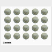 Sticker Rond Citation de Shakespeare sur la rose blanche (Feuille)