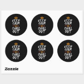 Sticker Rond Citation et Slogan inspirants pour garder le calme (Feuille)