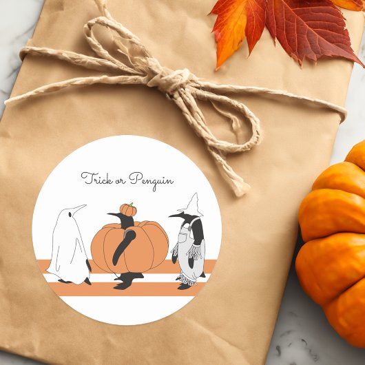 Sticker Rond Citrouille de dessin mignon Penguin Drôle Hallowee