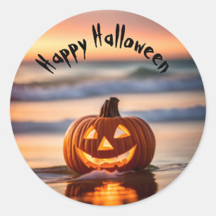 Sticker Rond Citrouille d'Halloween sur la plage de l'Océan