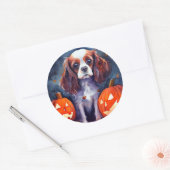 Sticker Rond Citrouilles Cavalier King Charles Spaniel Hallowee (Enveloppe)